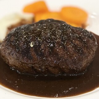 洋食屋 綺・Luck - 料理写真:グリルハンバーグ